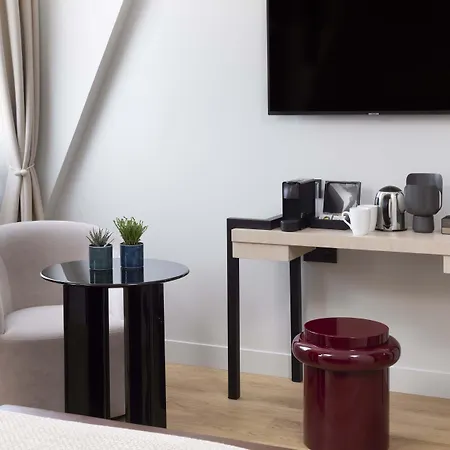 Le 37 Bis 4* Neuilly-sur-Seine