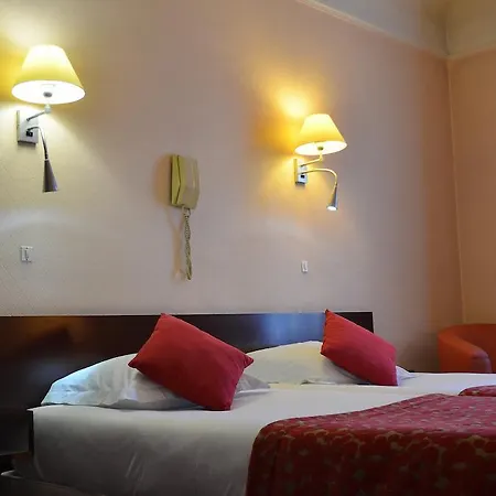 Le 37 Bis Hotel 4*